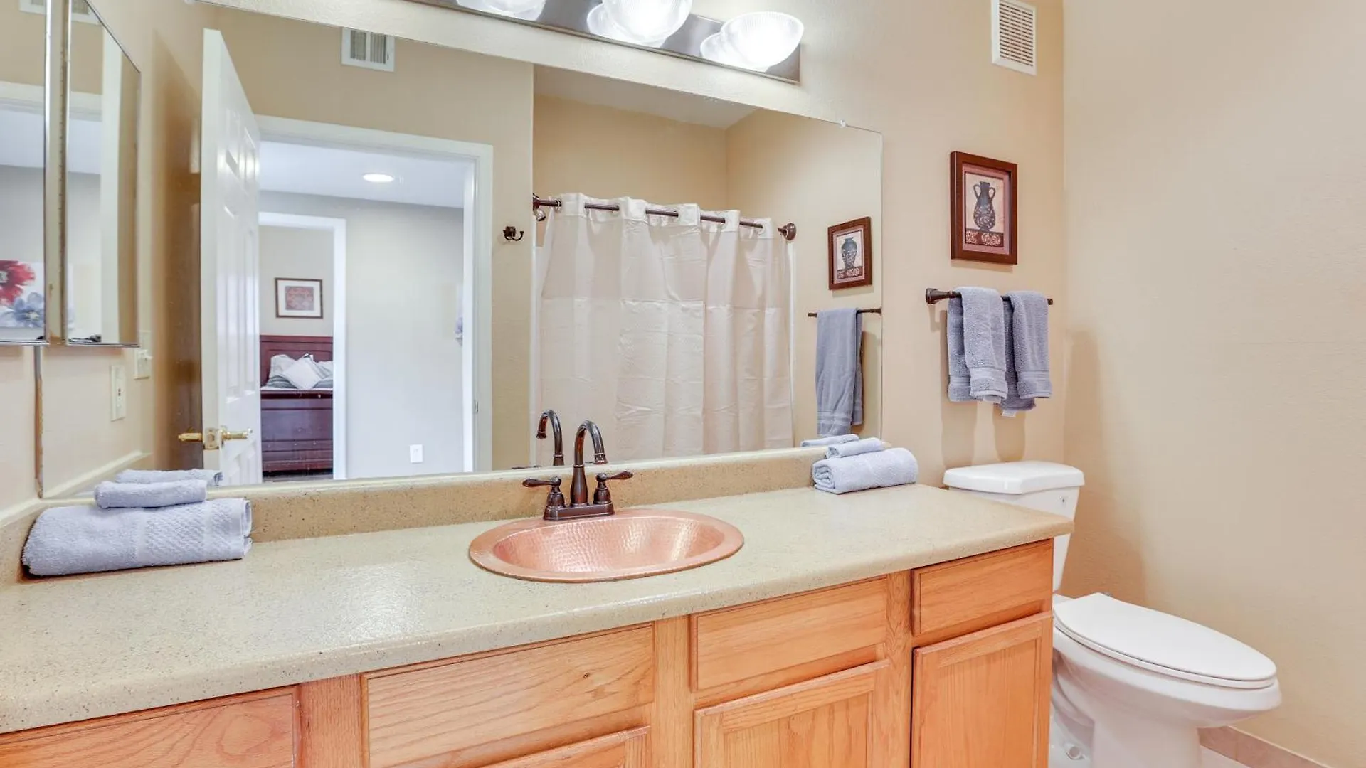 Apartment Bright Phoenix Condo - 3 Mi To State Farm Stadium! United States